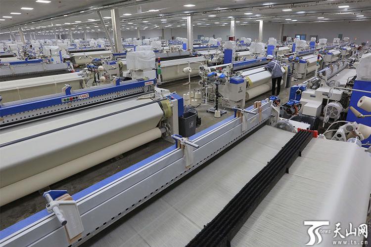 阿克苏年产5000万米织布项目建成试生产